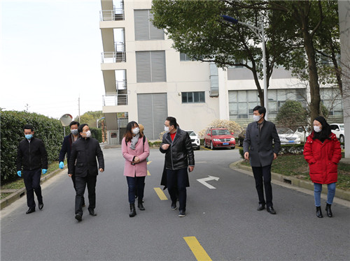 經(jīng)信委2_副本.jpg 經(jīng)信委2_副本.jpg