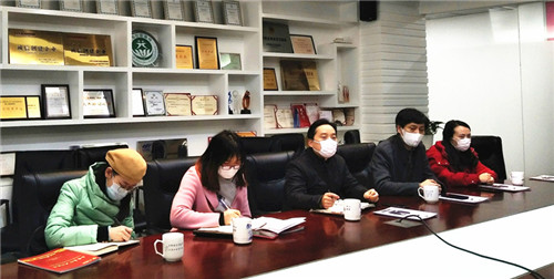 經(jīng)信委8_副本.jpg 經(jīng)信委8_副本.jpg