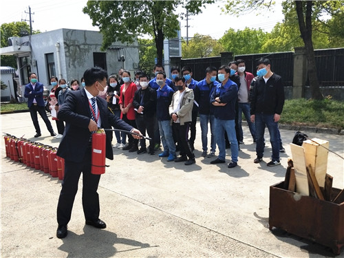 消防安全培訓(xùn)“上門服務(wù)”3.jpg 消防安全培訓(xùn)“上門服務(wù)”3.jpg