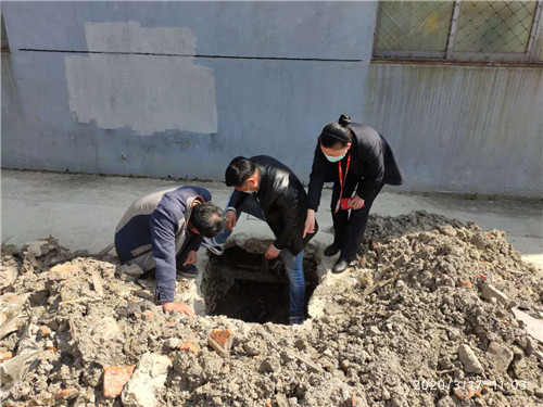 幫助園區(qū)企業(yè)解決消防問題1_副本.jpg 幫助園區(qū)企業(yè)解決消防問題1_副本.jpg