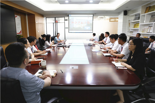 知識(shí)產(chǎn)權(quán)專(zhuān)項(xiàng)培訓(xùn)1_副本.jpg 知識(shí)產(chǎn)權(quán)專(zhuān)項(xiàng)培訓(xùn)1_副本.jpg