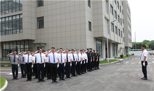 保安技能大賽1_副本.jpg 保安技能大賽1_副本.jpg