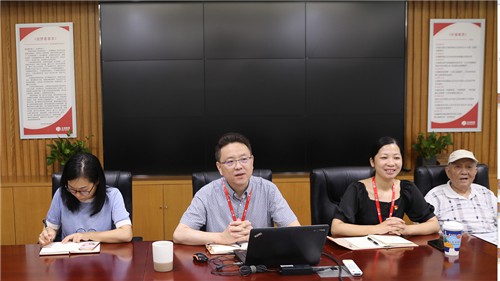 退休7_副本.jpg 退休7_副本.jpg