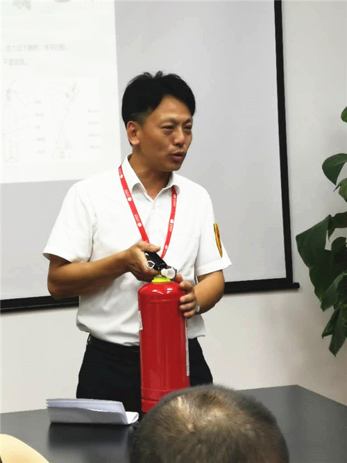 消防安全培訓(xùn)2_副本.jpg 消防安全培訓(xùn)2_副本.jpg