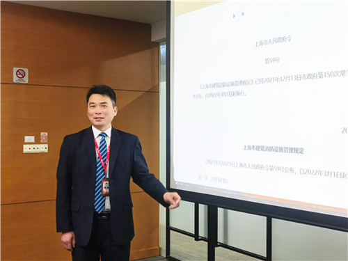 物業(yè)培訓4_副本.jpg 物業(yè)培訓4_副本.jpg