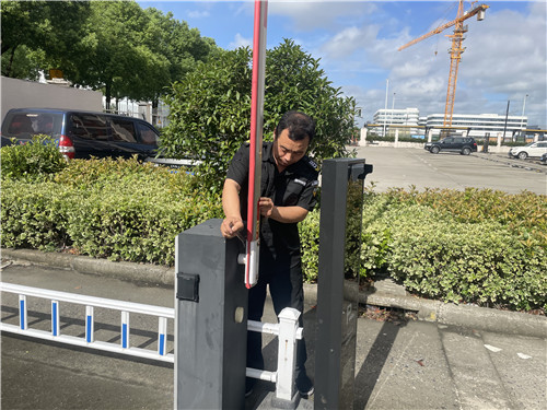 臺(tái)風(fēng)后 (1)_副本.jpg 臺(tái)風(fēng)后 (1)_副本.jpg