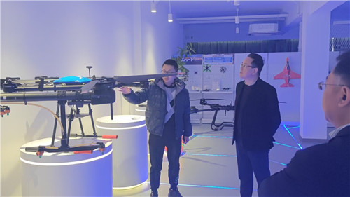 工程大5_副本.jpg 工程大5_副本.jpg