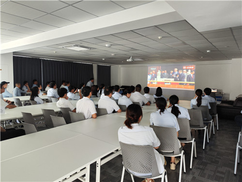 閱兵3_副本.jpg 閱兵3_副本.jpg