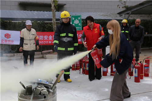 消防演習(xí) (6)_副本.jpg